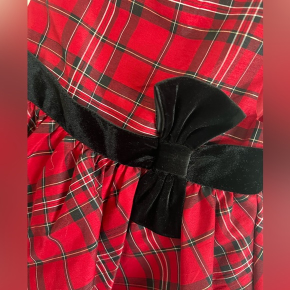 Girls dress - Picture 2 of 6